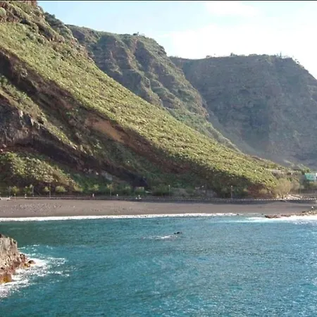 With Beautiful Ocean Views Apartamento