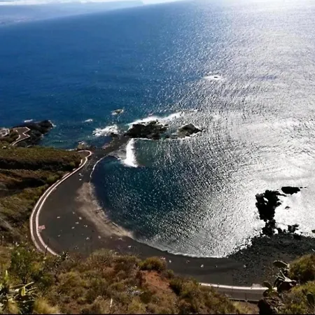 With Beautiful Ocean Views Apartment *